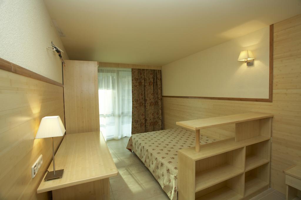 Flamingo Grand Hotel & Spa Албена Номер фото